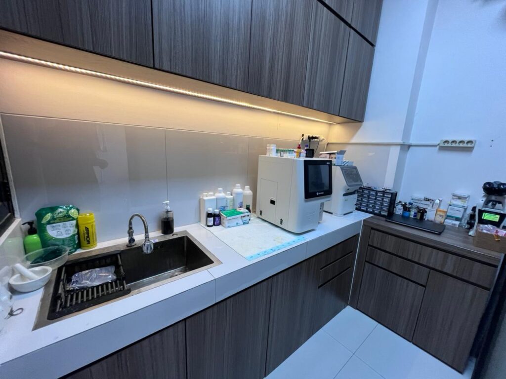 Klinik Hewan Mitra Sora | Ruang Laboratorium